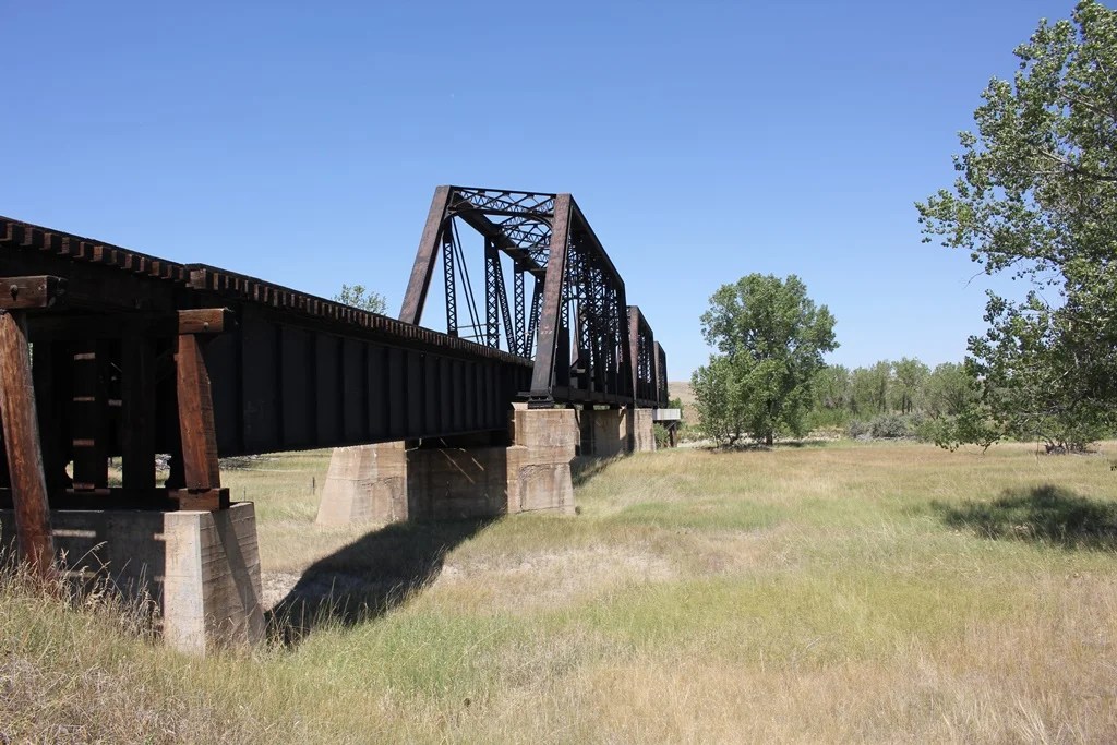 Abandoned Cheyenne River Bridge